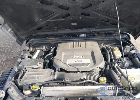 2017 Jeep Wrangler Unlimited Sport 4X4 из США, поврежденный, VIN 1C4BJWDG5HL652039